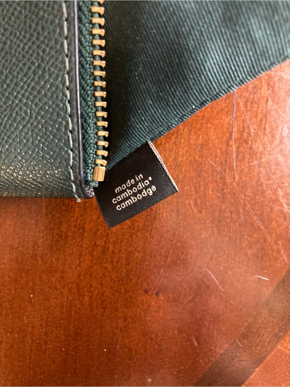 Coach Corner Zip Wristlet in Forest Green Cross Grain Leather EUC - Picture 16 of 16